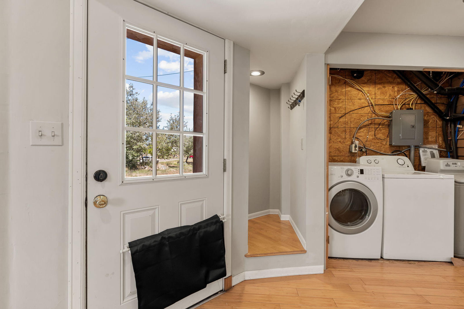 63 S 300 E, Paragonah, photo 5 of 37