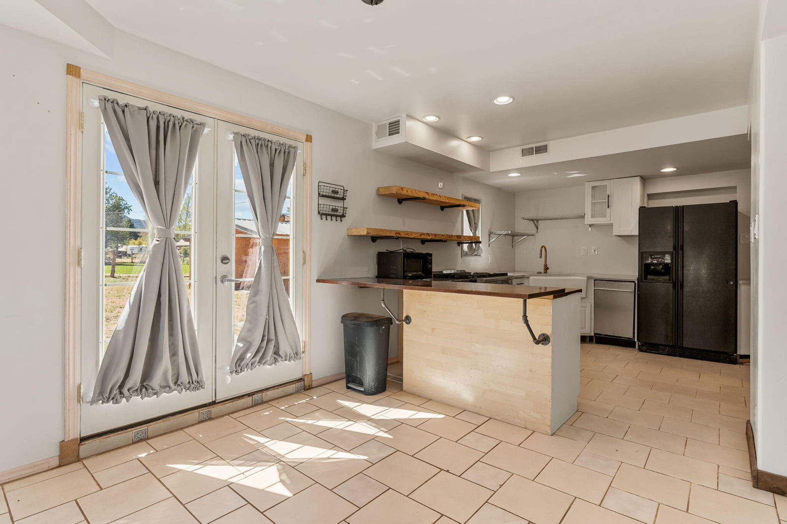 63 S 300 E, Paragonah, photo 13 of 37