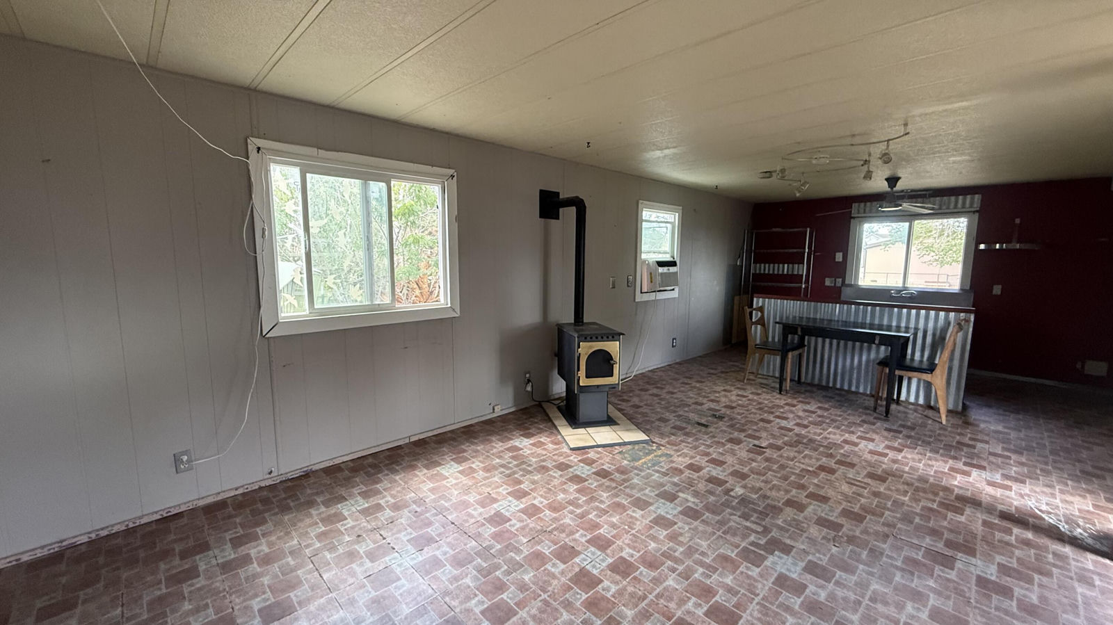 760 W Navajo DR, Kanab, photo 6 of 25