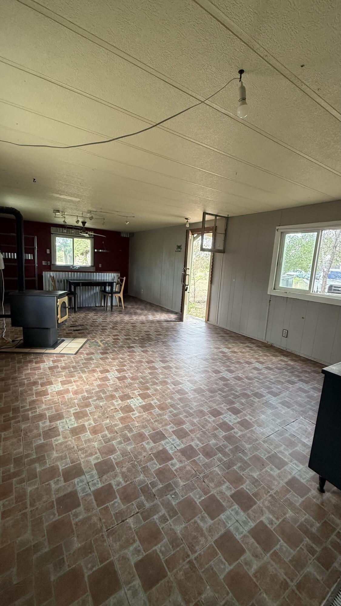 760 W Navajo DR, Kanab, photo 5 of 25