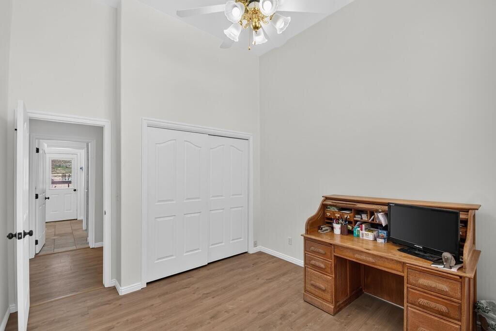 64 S 400 W, Aurora, photo 51 of 87
