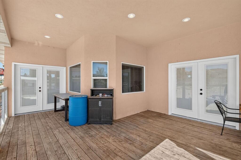64 S 400 W, Aurora, photo 62 of 87