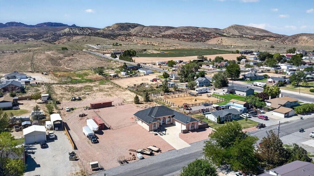 64 S 400 W, Aurora, photo 69 of 87