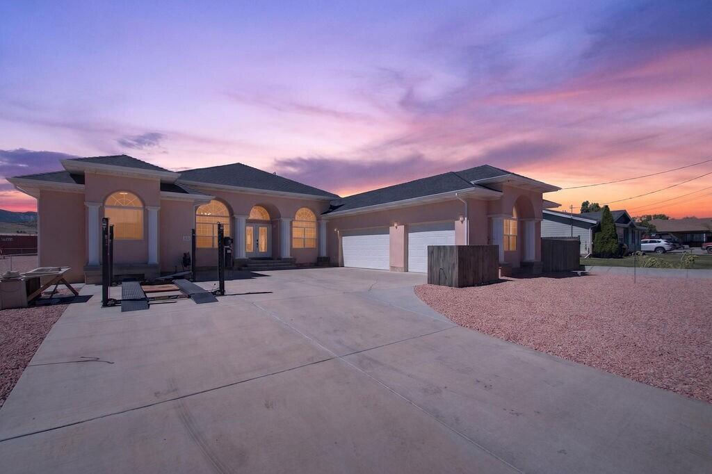 64 S 400 W, Aurora, photo 70 of 87