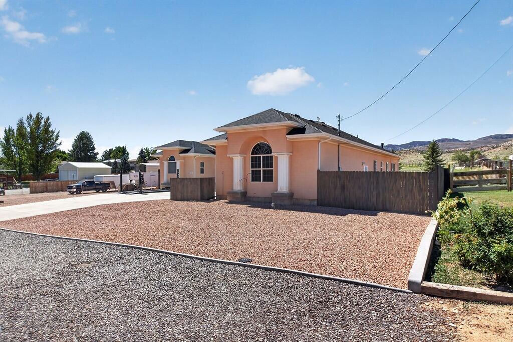 64 S 400 W, Aurora, photo 74 of 87