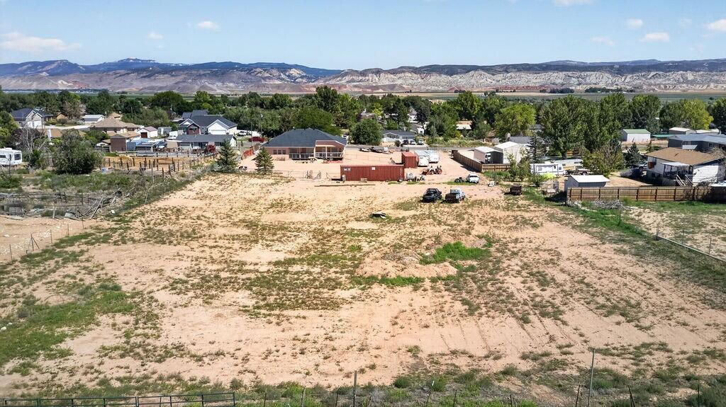 64 S 400 W, Aurora, photo 86 of 87