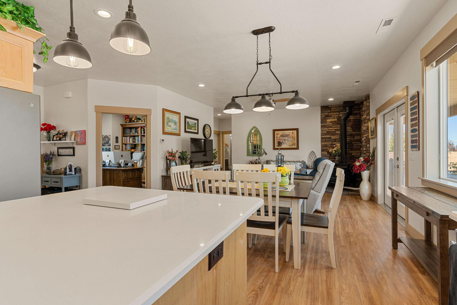 2091 E Mountain View Loop, Enoch, photo 10 of 48