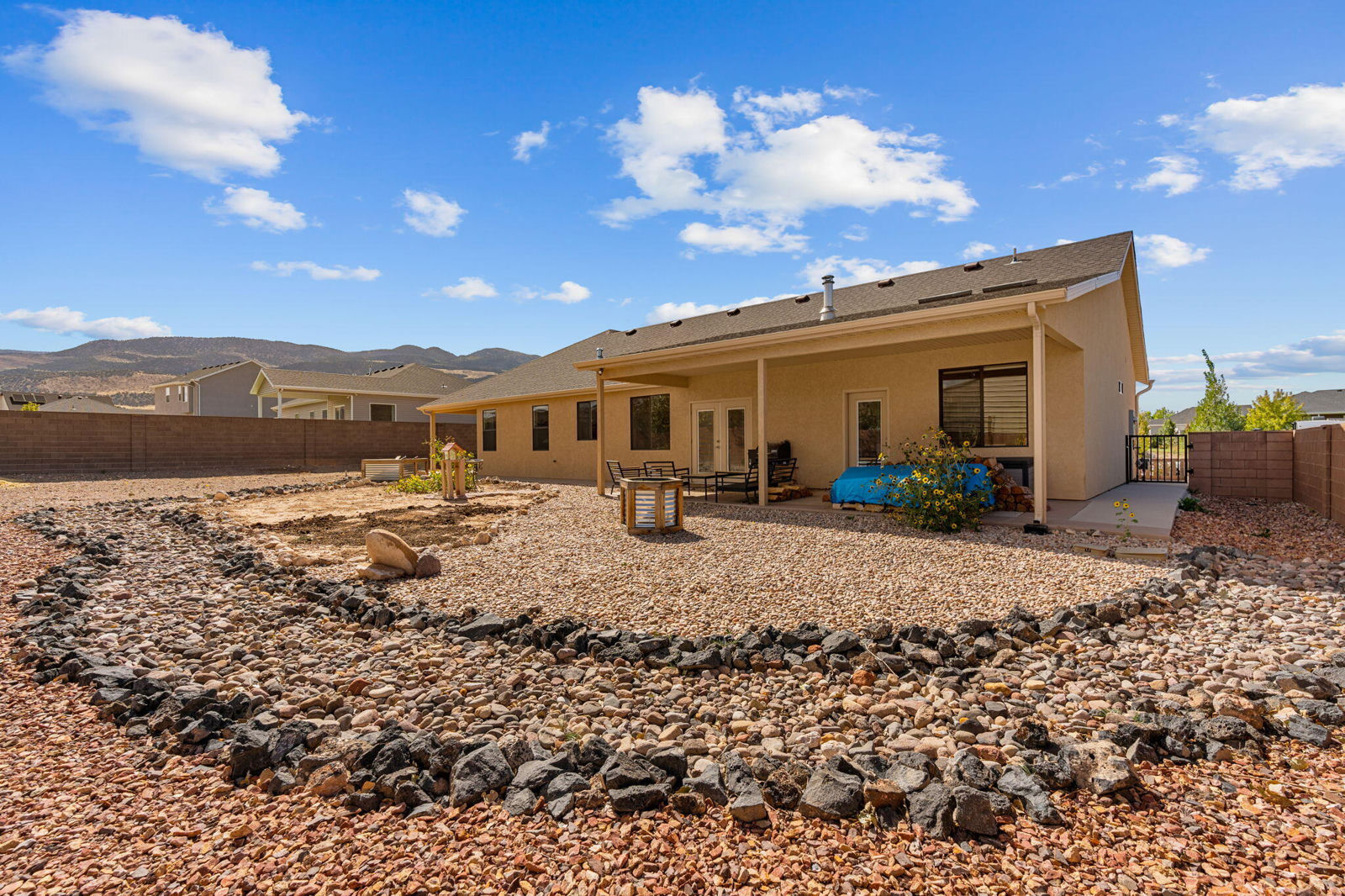 2091 E Mountain View Loop, Enoch, photo 36 of 48