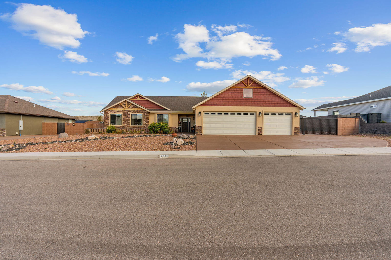 2091 E Mountain View Loop, Enoch, photo 3 of 48