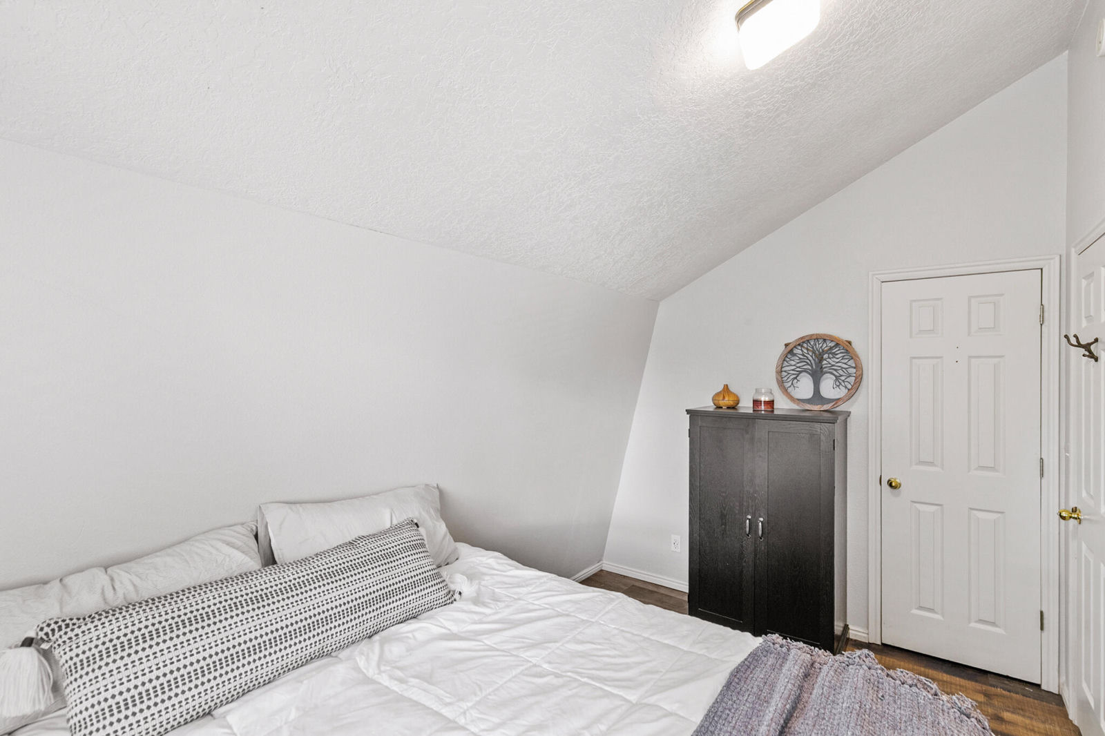 4193 N Pine Ridge DR, Duck Creek Village, photo 35 of 43