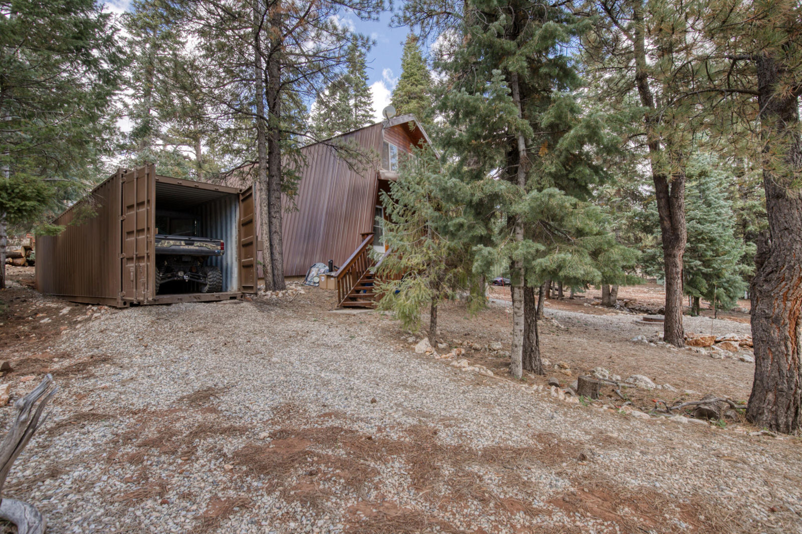 4193 N Pine Ridge DR, Duck Creek Village, photo 10 of 43