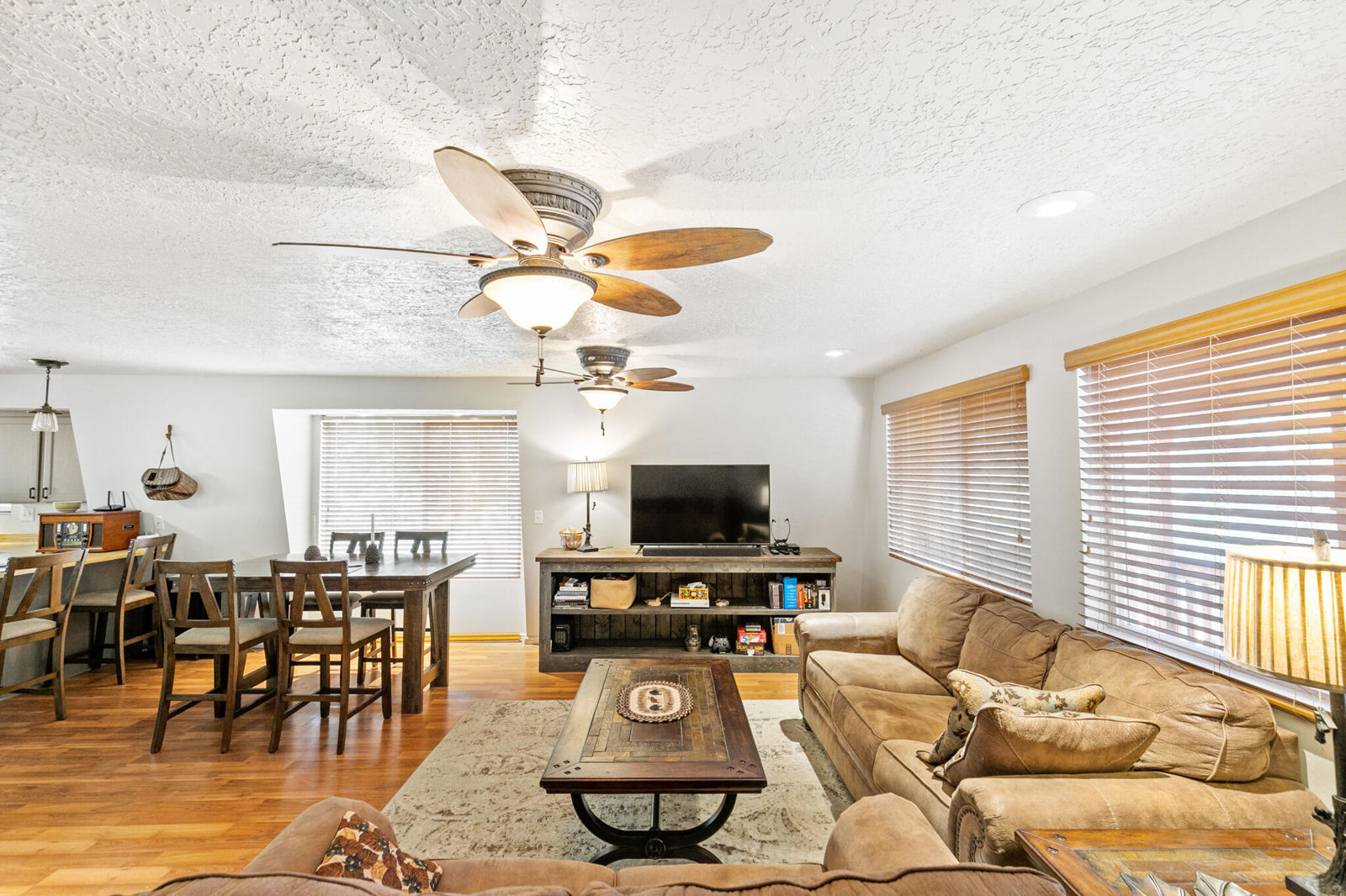 4193 N Pine Ridge DR, Duck Creek Village, photo 17 of 43