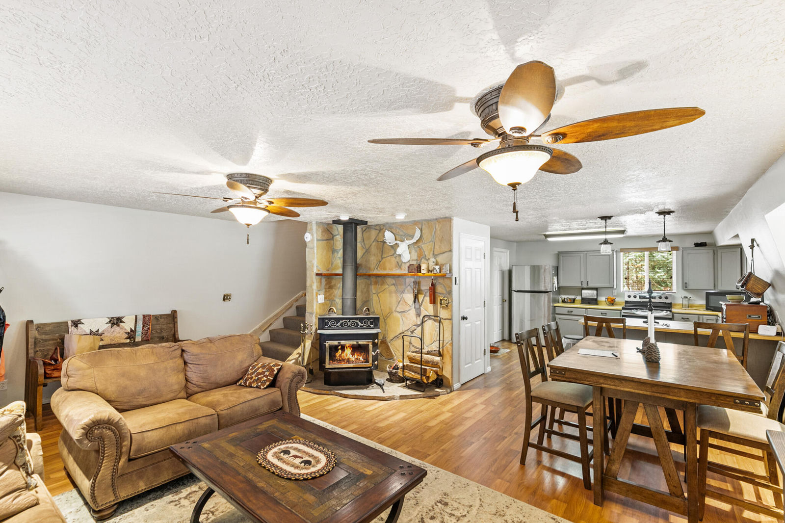 4193 N Pine Ridge DR, Duck Creek Village, photo 15 of 43