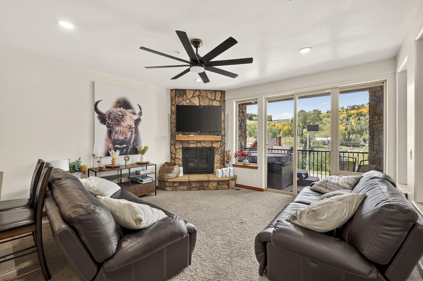 565 Vasels RD, 5G, Brian Head, photo 2 of 44