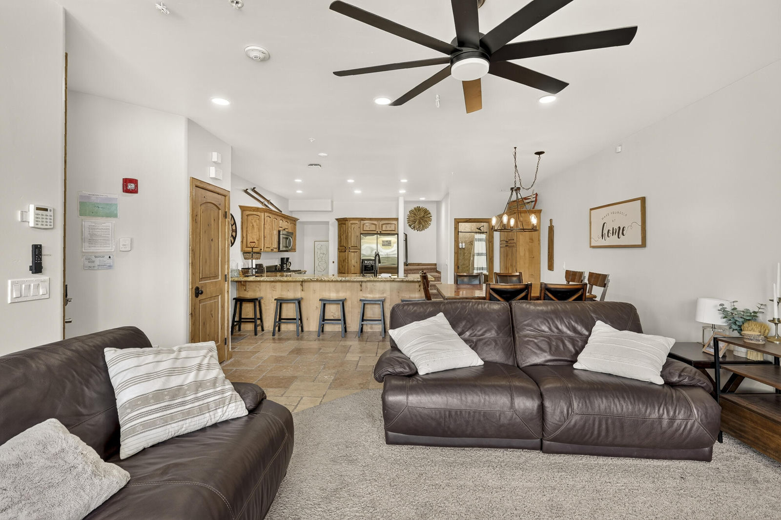 565 Vasels RD, 5G, Brian Head, photo 4 of 44