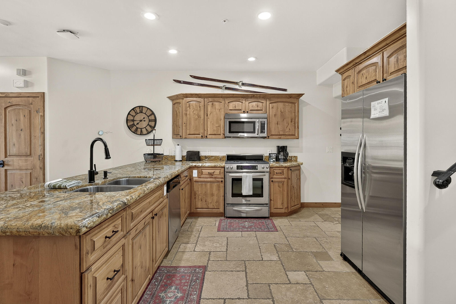 565 Vasels RD, 5G, Brian Head, photo 6 of 44