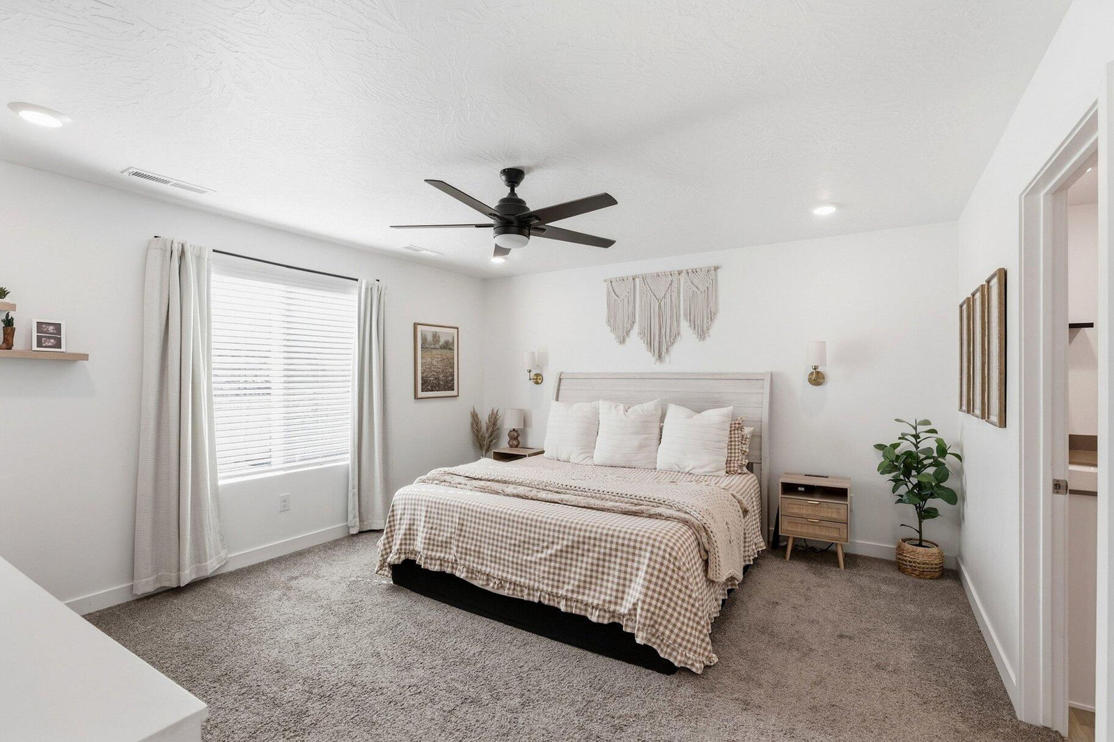 1589 S Ripple Rock DR, 31, Washington, photo 11 of 42