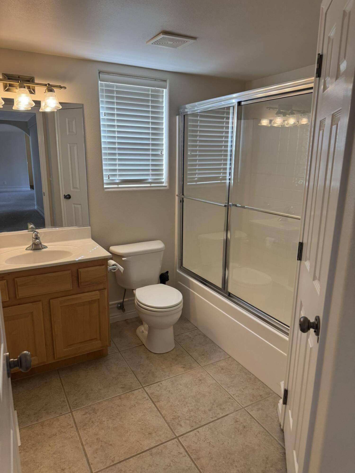 658 S Legacy Park Ave, Cedar City, photo 12 of 31