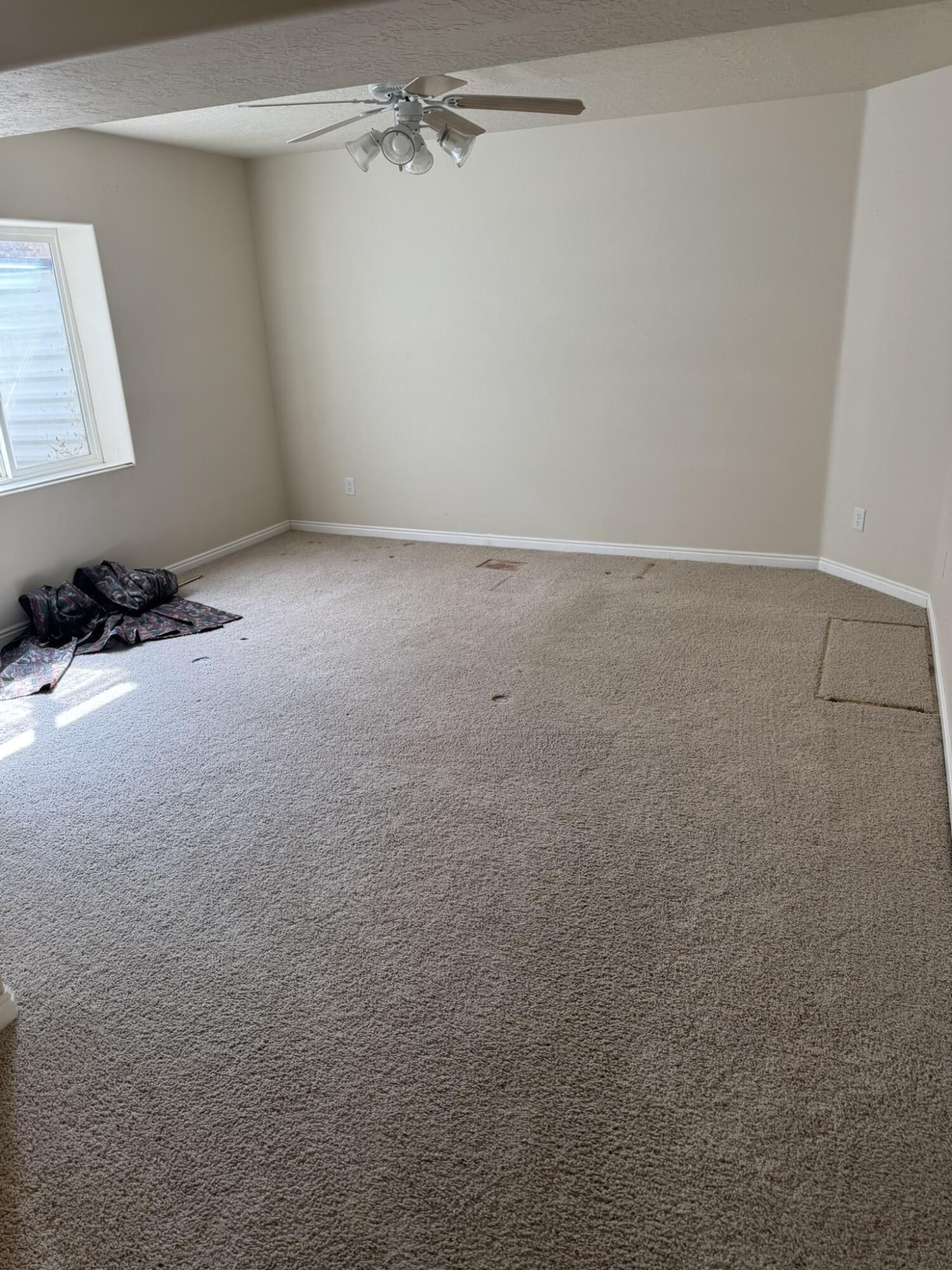 658 S Legacy Park Ave, Cedar City, photo 13 of 31