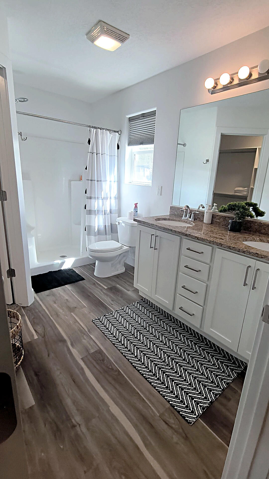 1457 W Topaz DR W, Unit B, Cedar City, photo 11 of 24