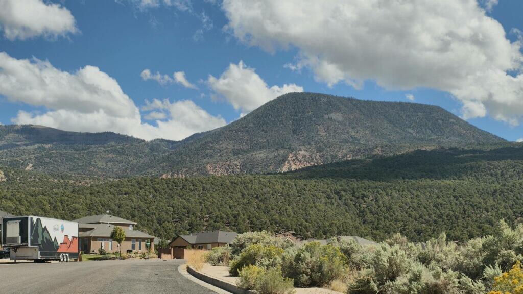 1457 W Topaz DR W, Unit B, Cedar City, photo 24 of 24