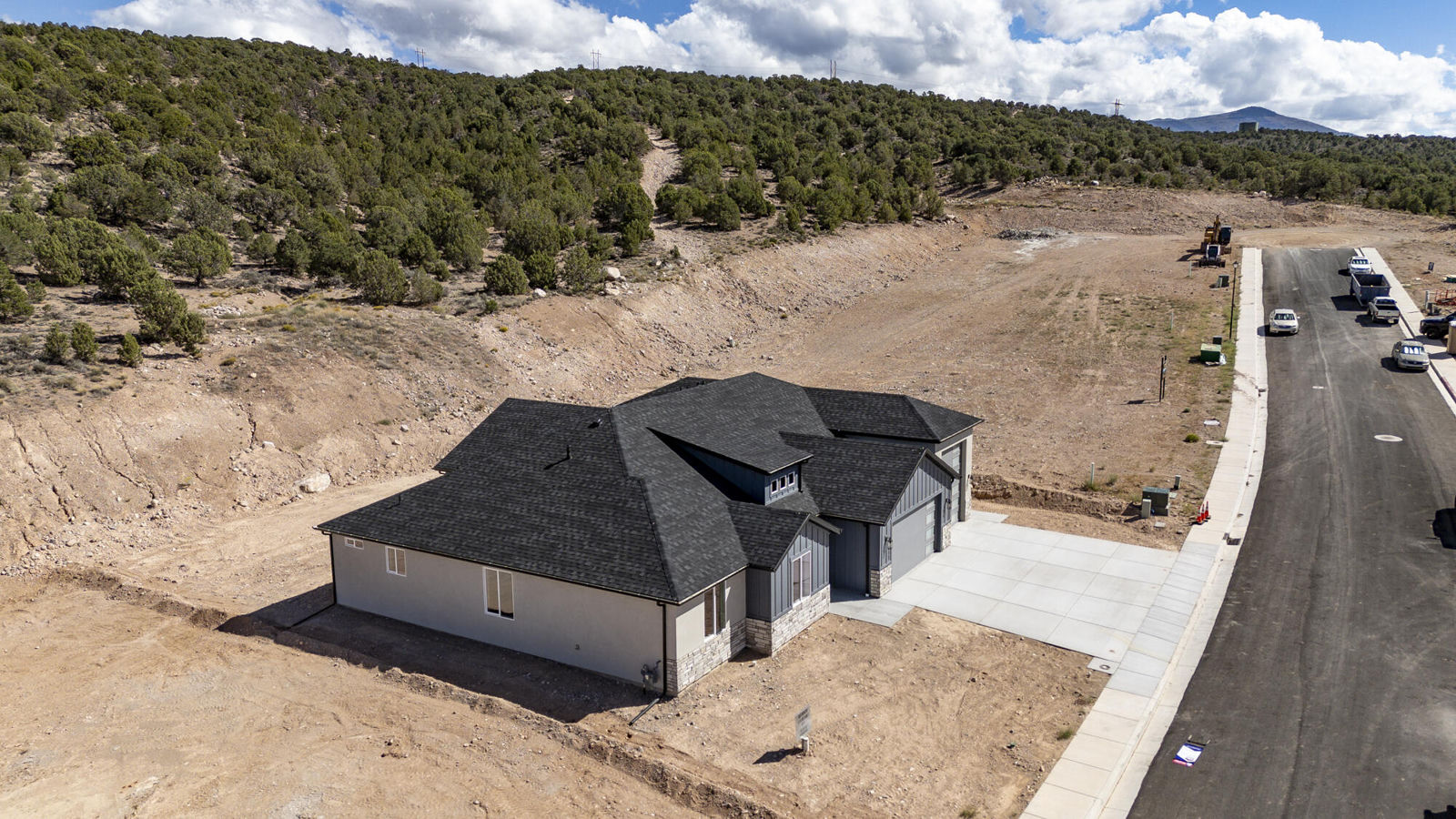611 S Renze Adams ST, Cedar City, photo 51 of 55