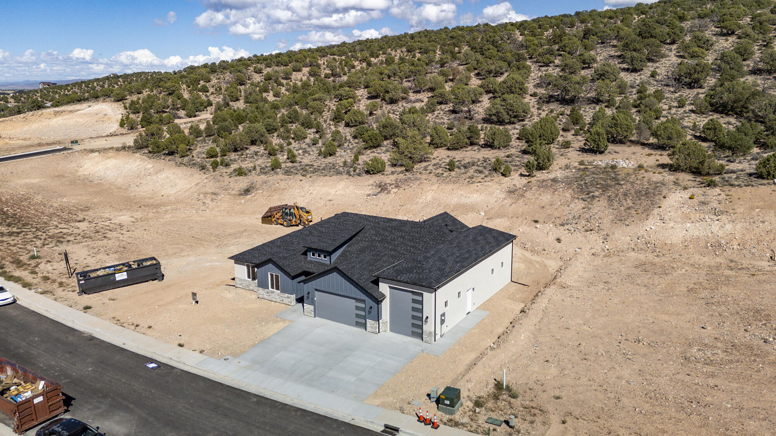 611 S Renze Adams ST, Cedar City, photo 52 of 55