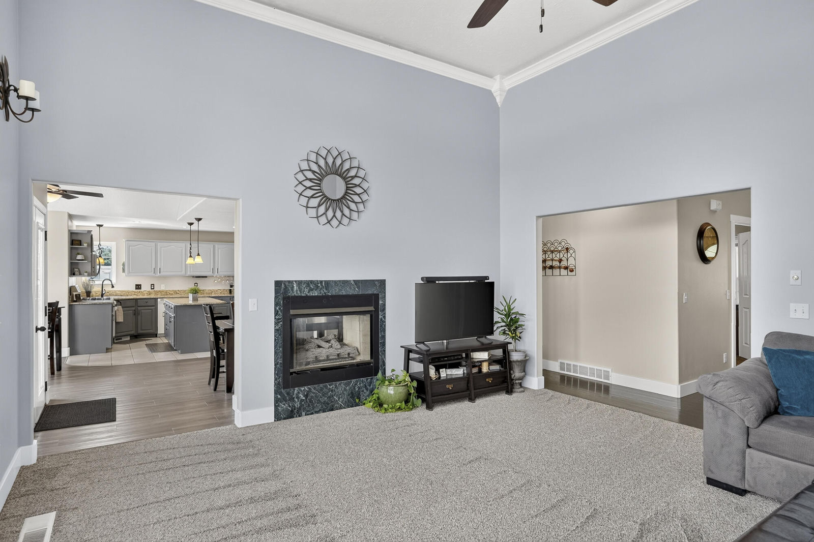 2377 W Beacon CIR, Cedar City, photo 9 of 71