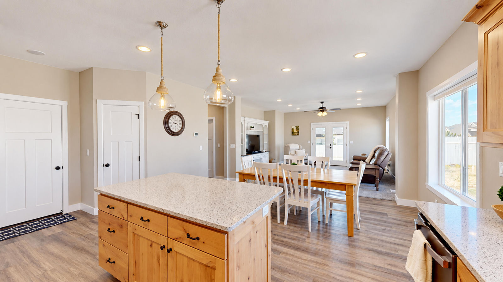 213 N Bristol DR, Cedar City, photo 12 of 42