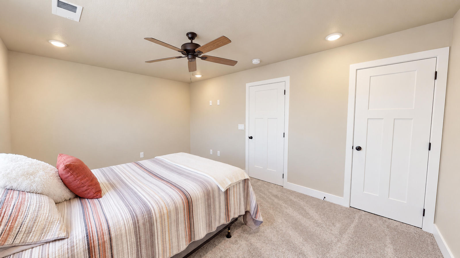 213 N Bristol DR, Cedar City, photo 27 of 42
