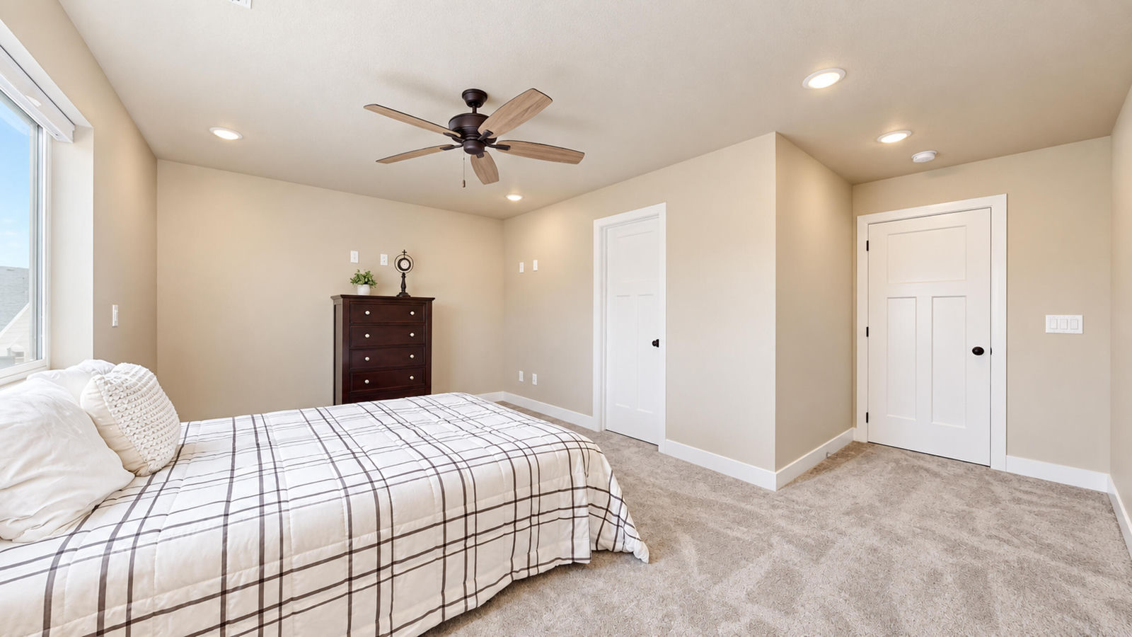 213 N Bristol DR, Cedar City, photo 30 of 42