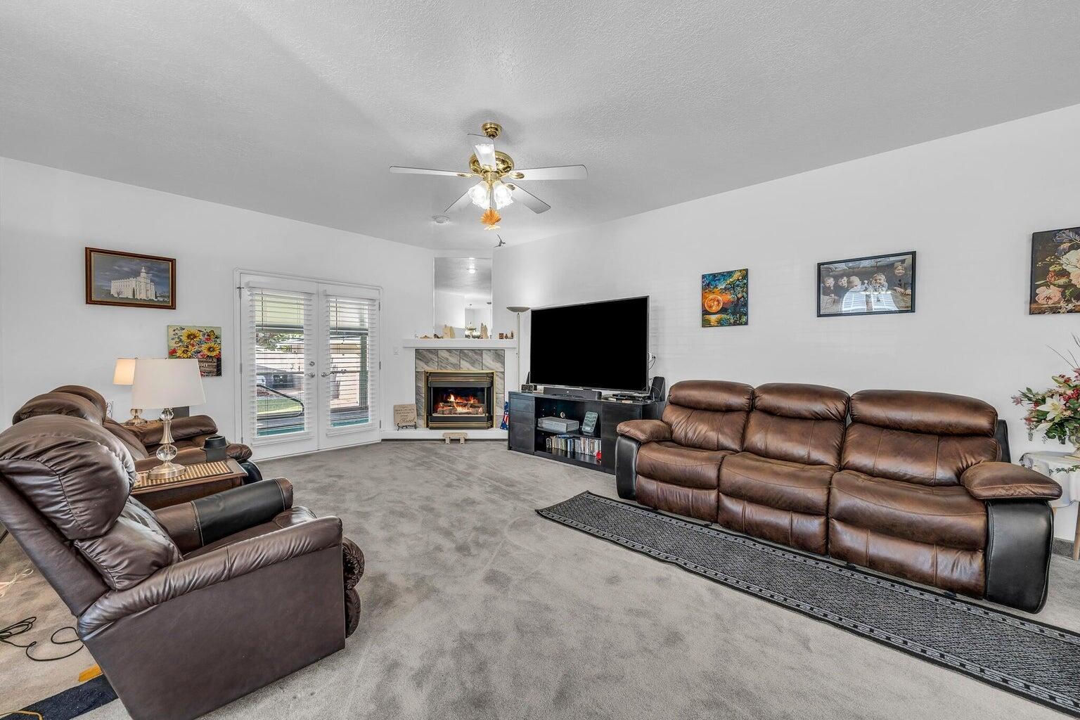 271 N 600 W, Cedar City, photo 9 of 49