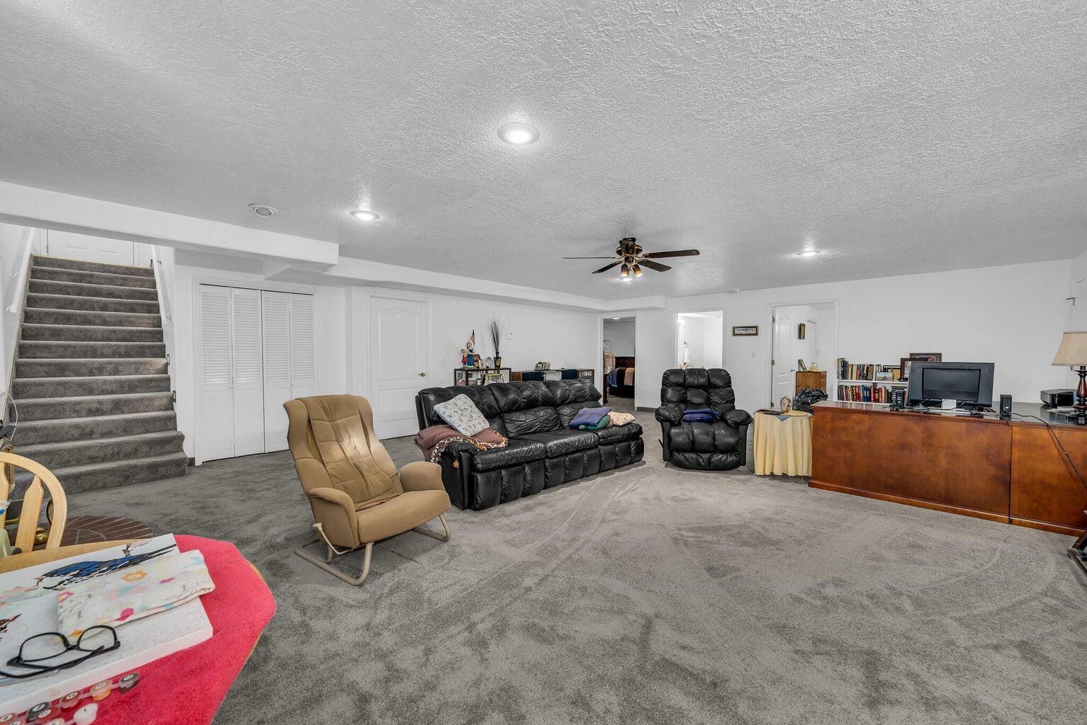 271 N 600 W, Cedar City, photo 17 of 49