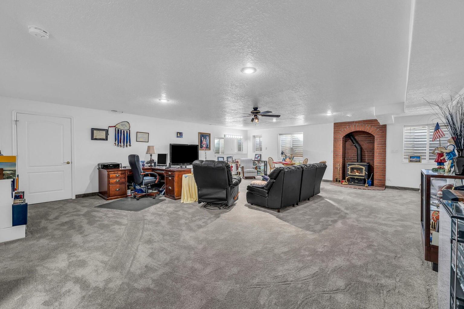 271 N 600 W, Cedar City, photo 18 of 49
