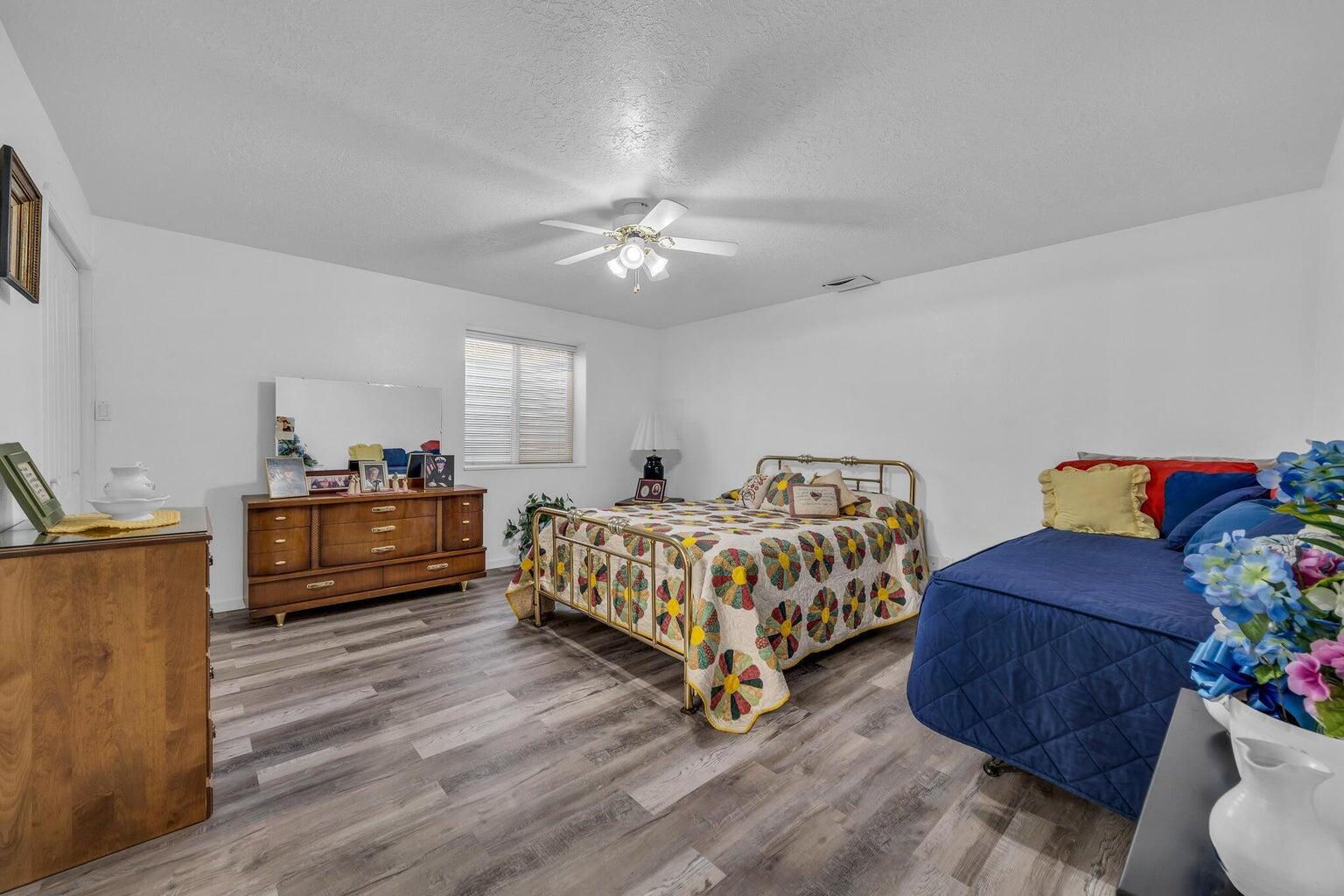 271 N 600 W, Cedar City, photo 22 of 49