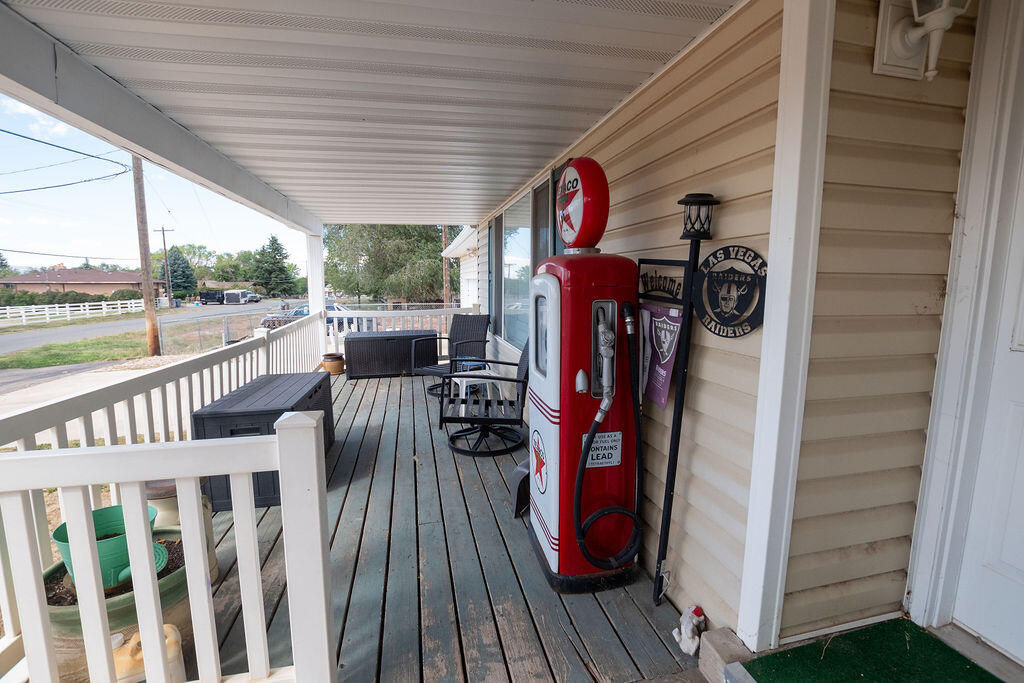 175 E 300 South ST, Beaver, photo 4 of 49