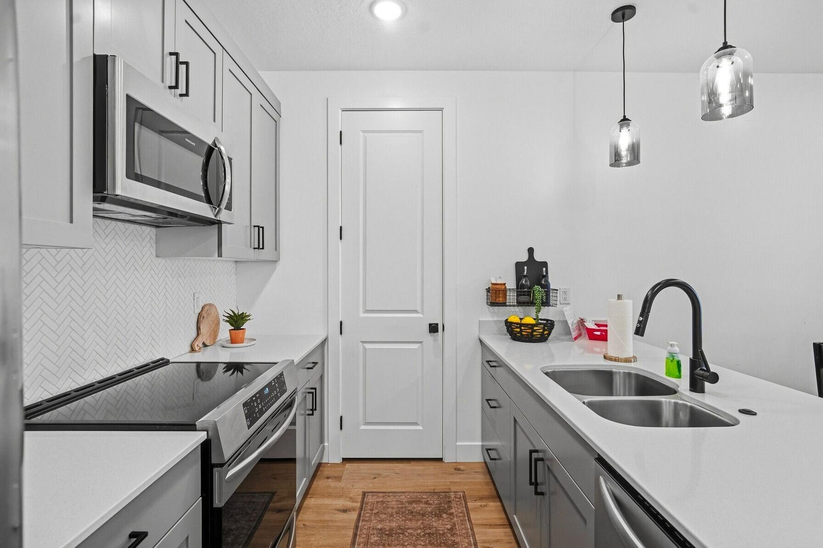 710 W Akoya Pearl ST, 85, St George, photo 8 of 44