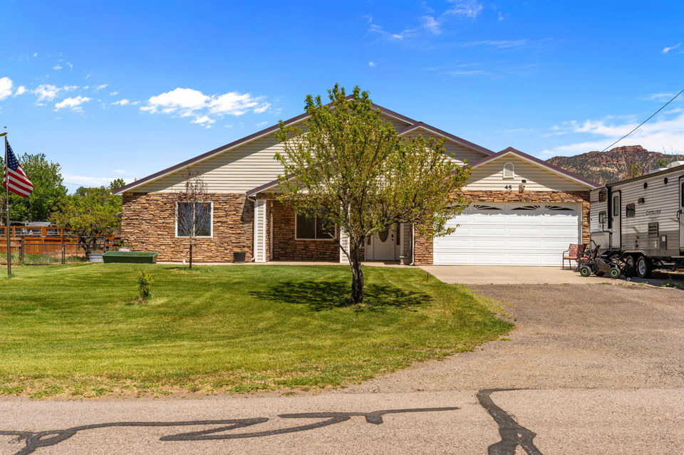 45 S 300 W, Parowan, photo 3