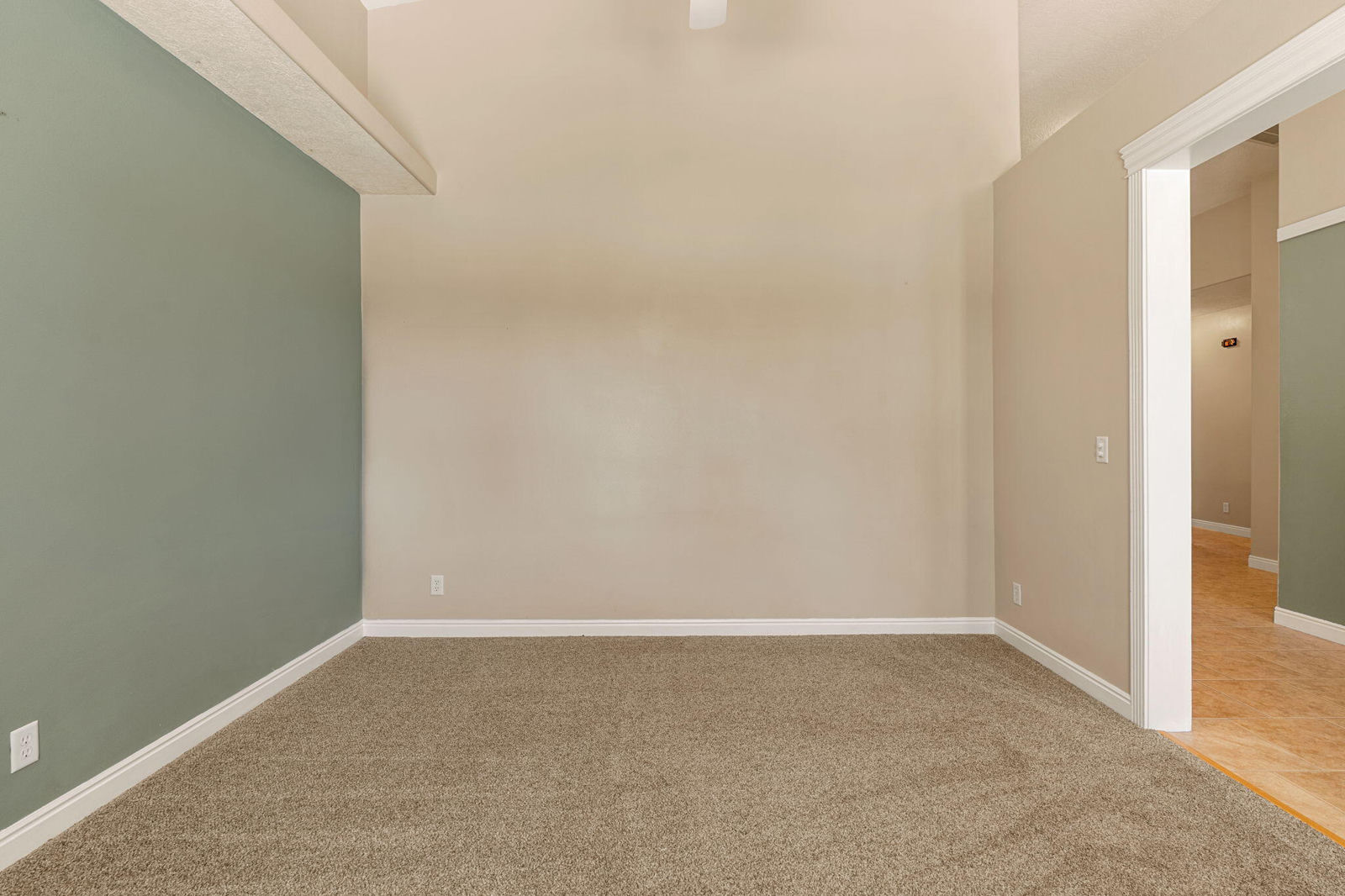 45 S 300 W, Parowan, photo 13 of 78
