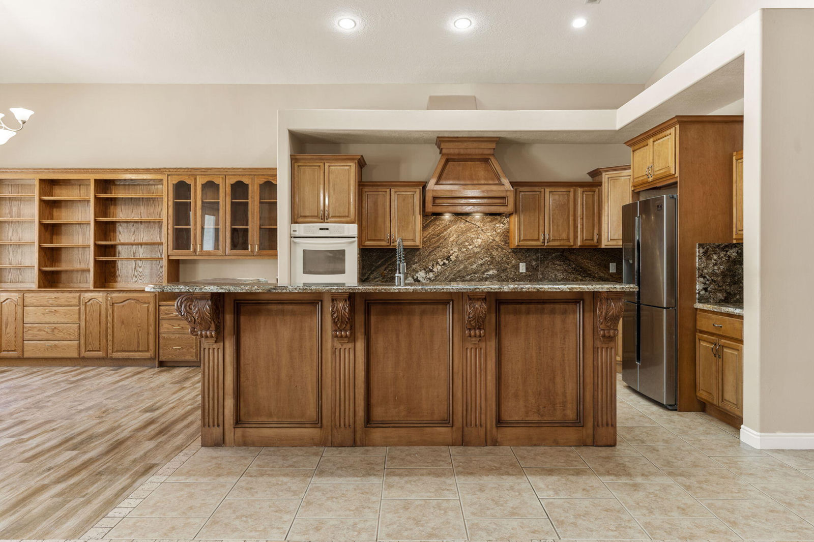 45 S 300 W, Parowan, photo 25 of 78