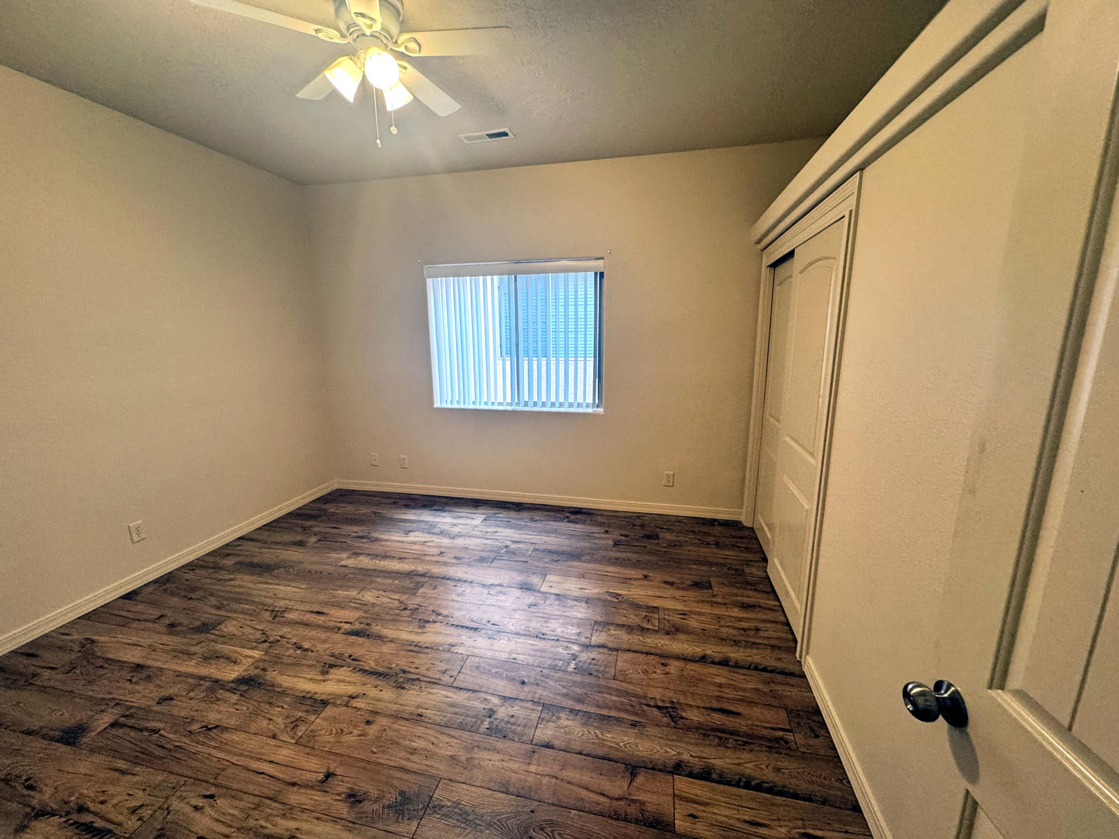 420 W 1500 N, Cedar City, photo 14 of 32