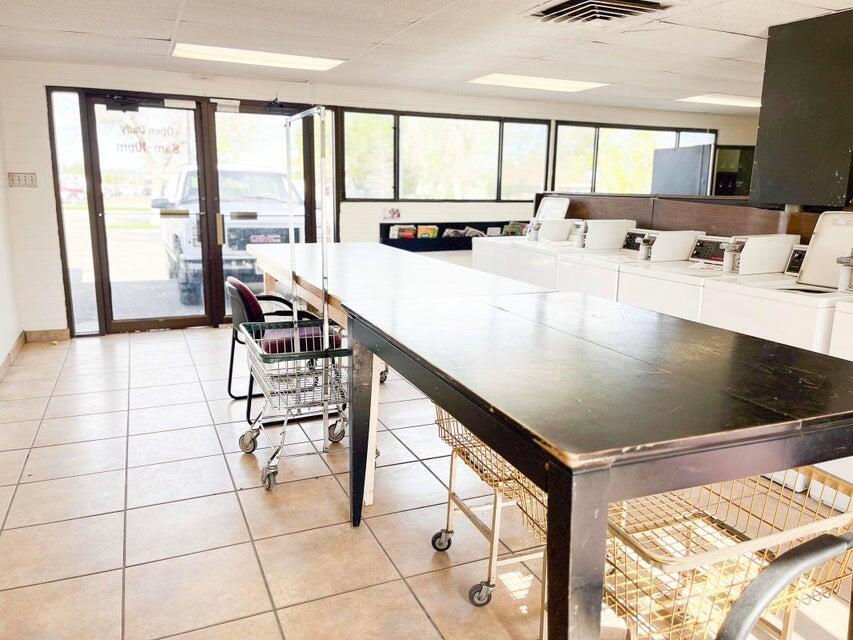 240 N Main ST, Parowan, photo 10 of 22