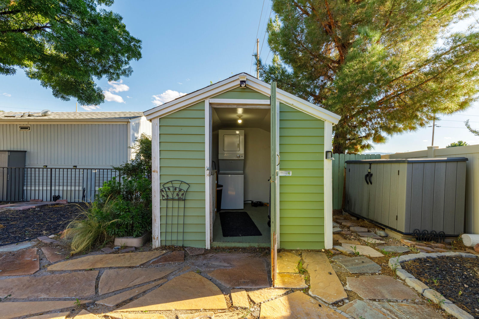 448 E Telegraph ST, 82, Washington, photo 6 of 20
