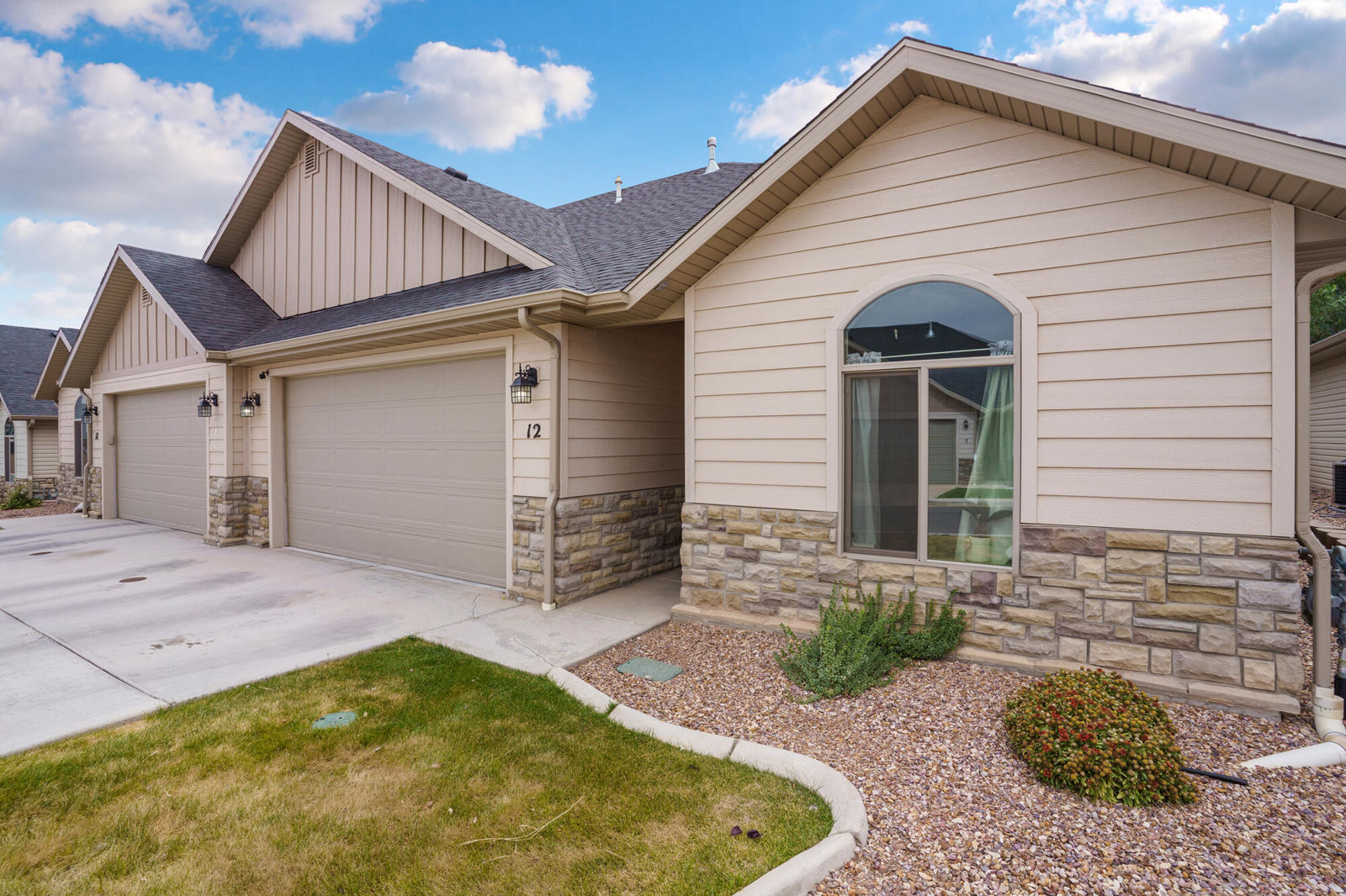 1121 S Cedar Knolls DR, #12, Cedar City, photo 3 of 25