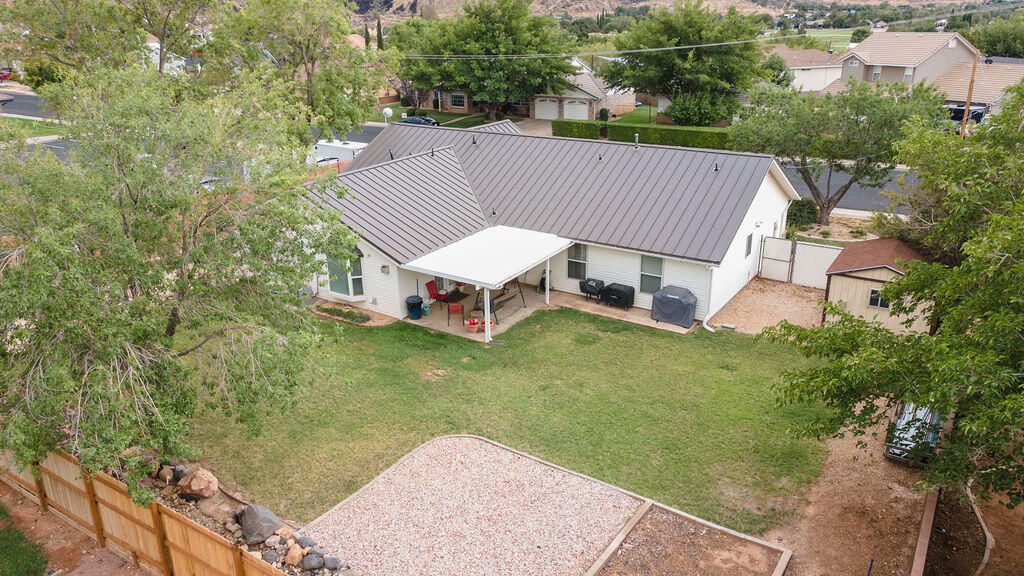 89 E 1050 N, Hurricane, photo 5 of 40