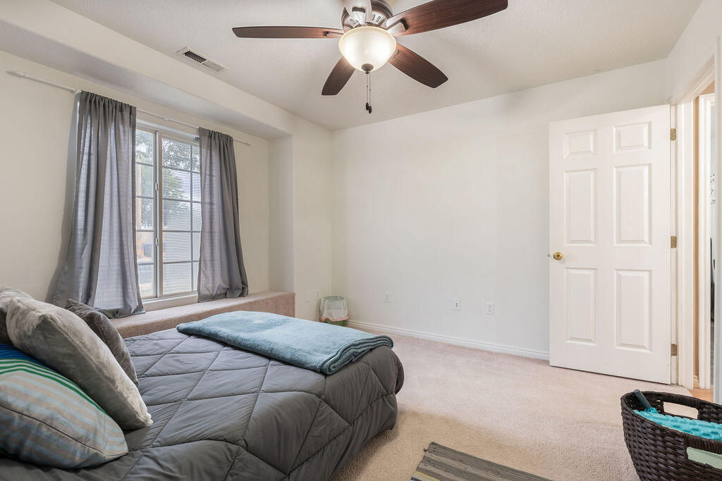 89 E 1050 N, Hurricane, photo 24 of 40