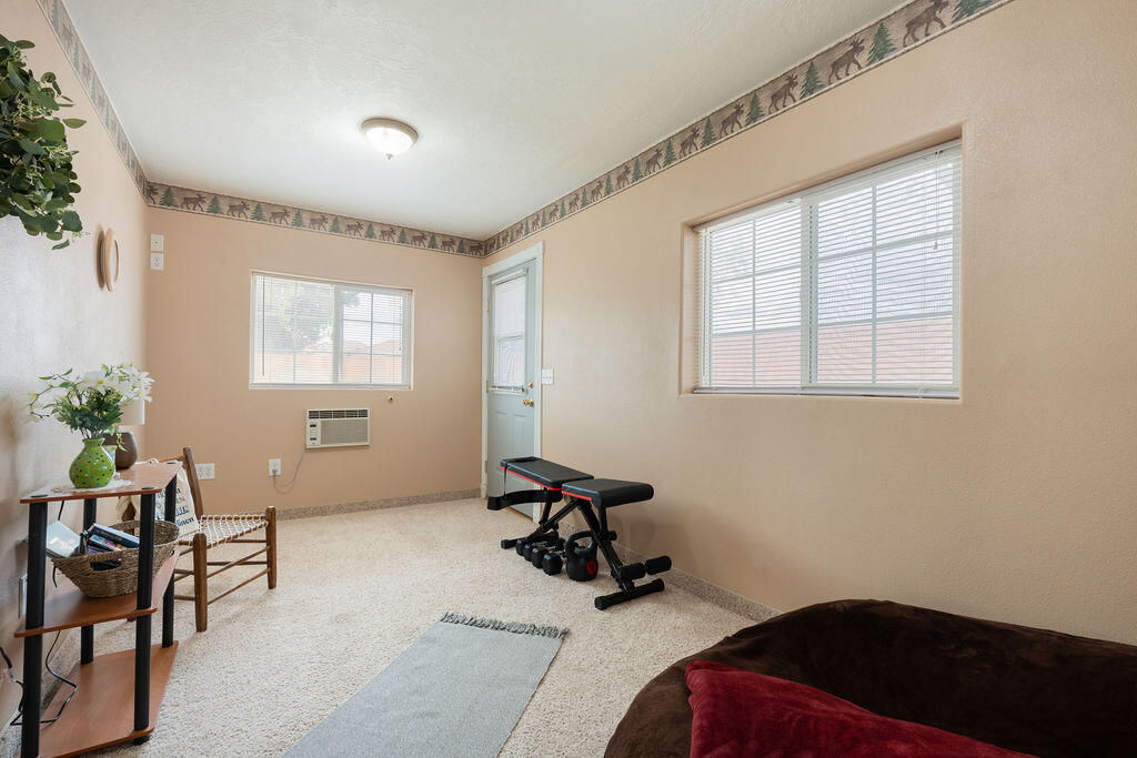 89 E 1050 N, Hurricane, photo 28 of 40