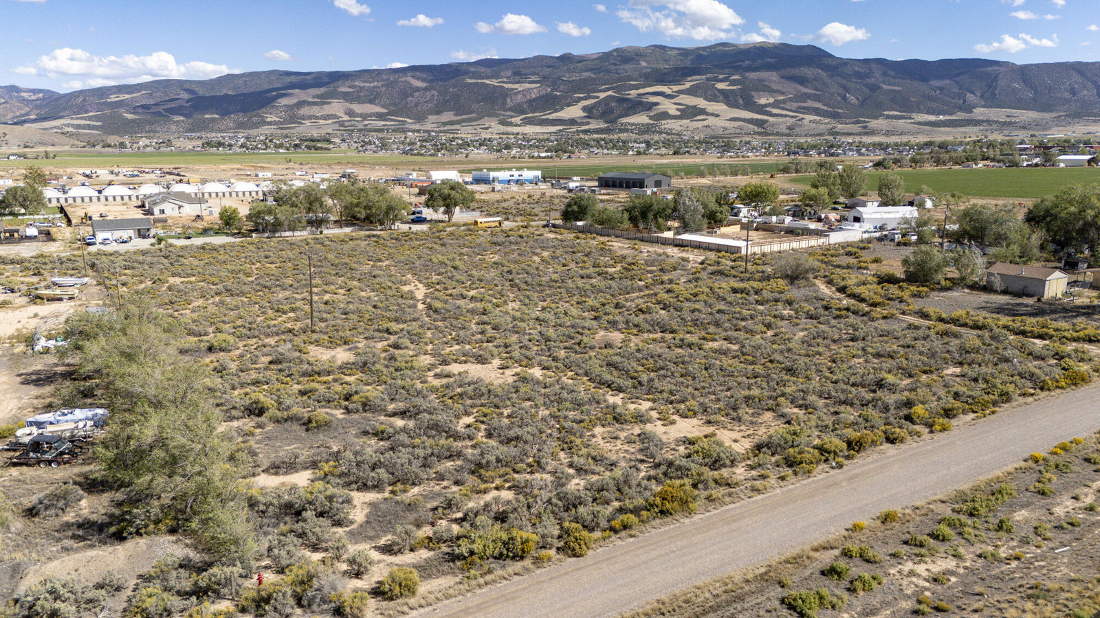 5594 N Minersville Hwy, Enoch, photo 9 of 11