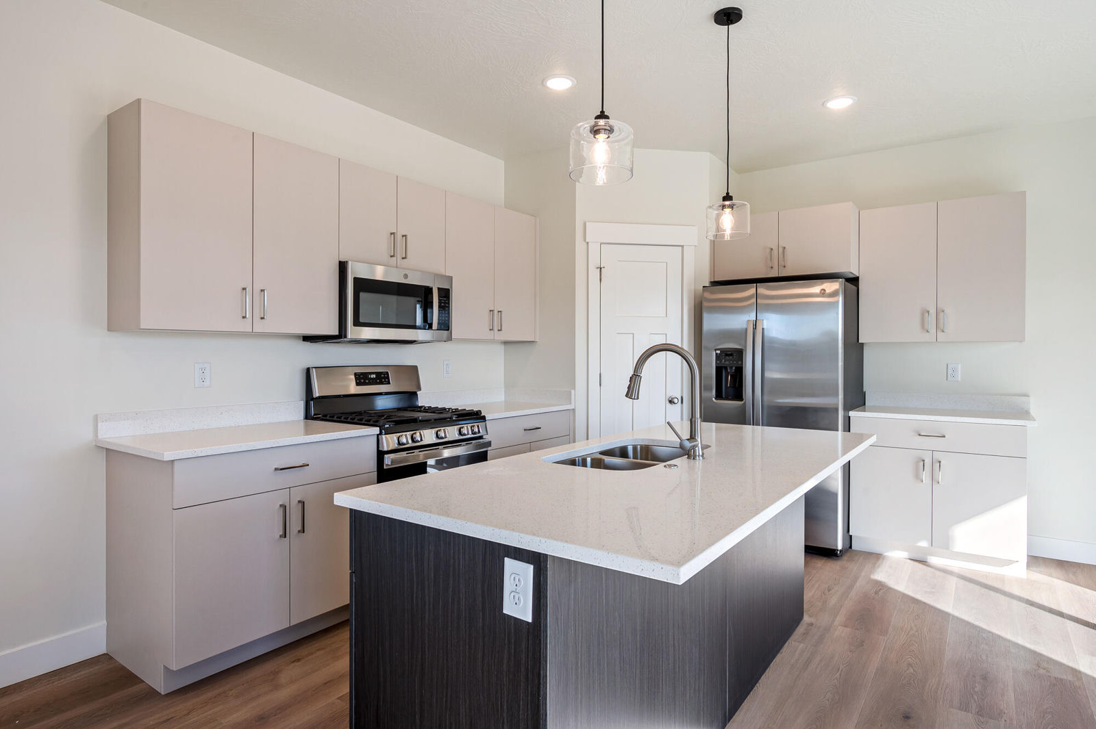 3182 W 1625 N, #12, Cedar City, photo 9 of 45