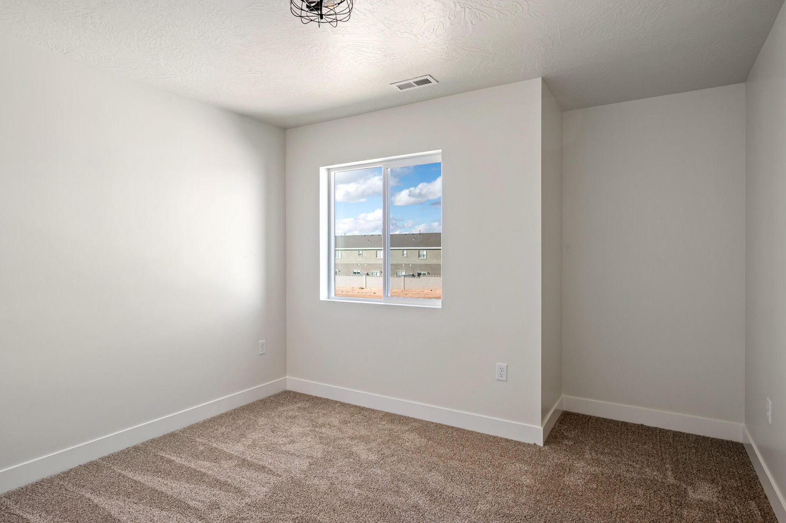 3182 W 1625 N, #12, Cedar City, photo 34 of 45